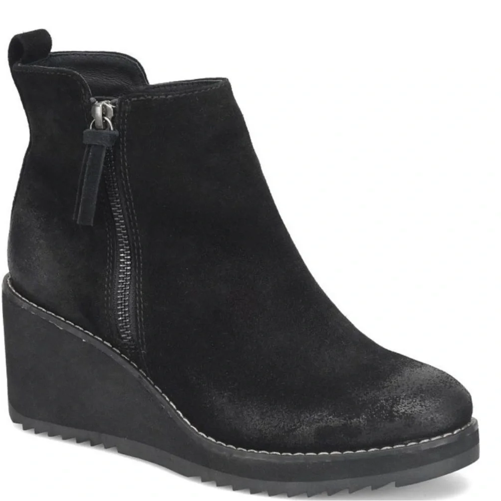 Sofft Black Suede Emeline Ankle Boots Waterproof Wedge Booties New US 7.5